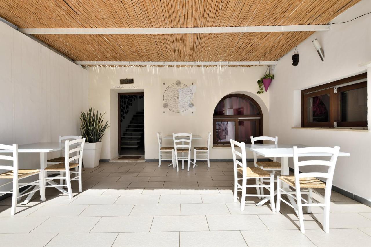 Al Vicoletto - Genuine Hospitality Bed & Breakfast Tortolì Екстериор снимка